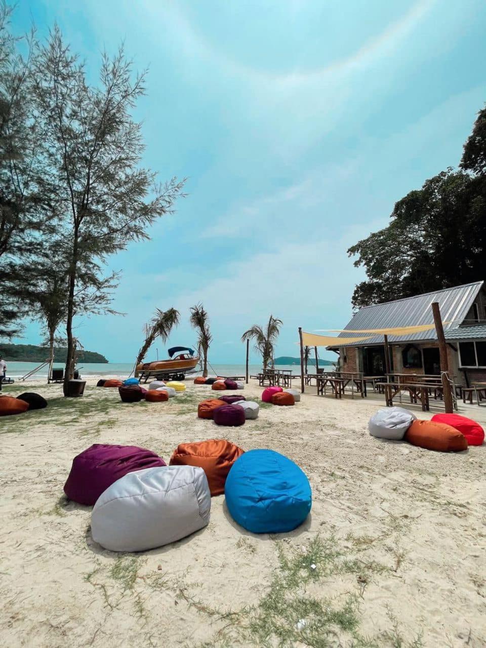 Langkawi Pantai Cenang - Private Beach Glamping Experience 外观 照片